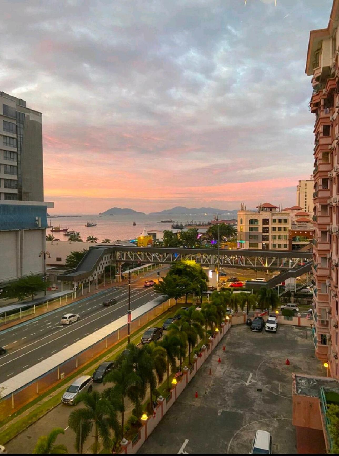 Jj Homes Marina Court كوتا كينابالو المظهر الخارجي الصورة