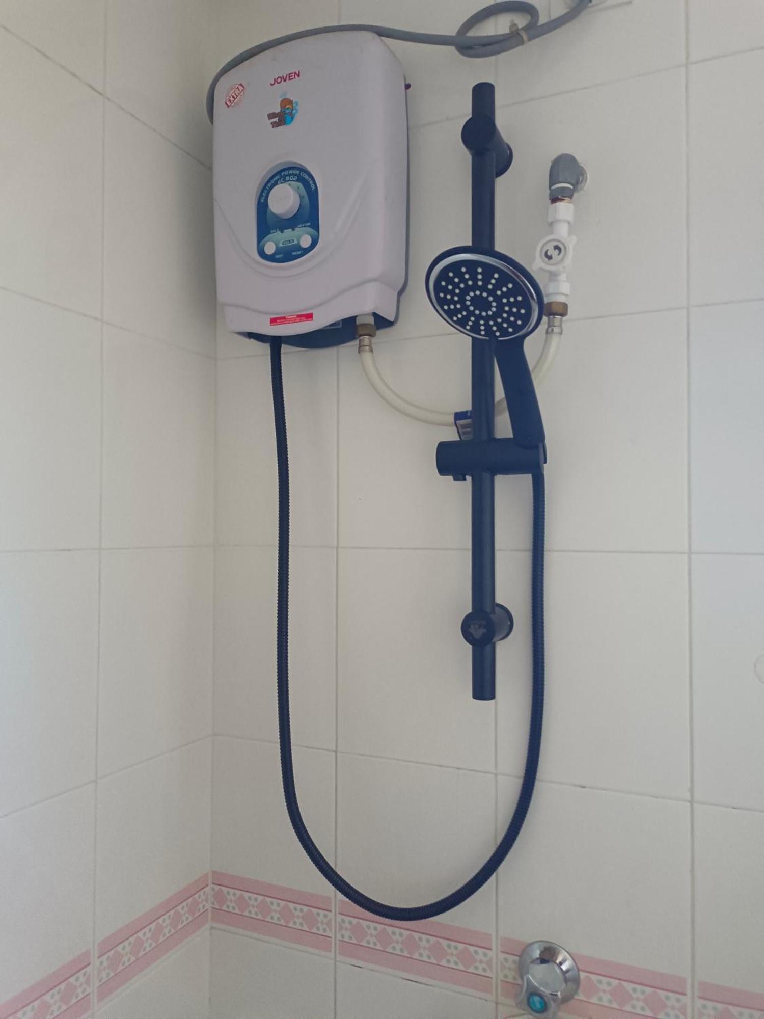 Jj Homes Marina Court كوتا كينابالو المظهر الخارجي الصورة
